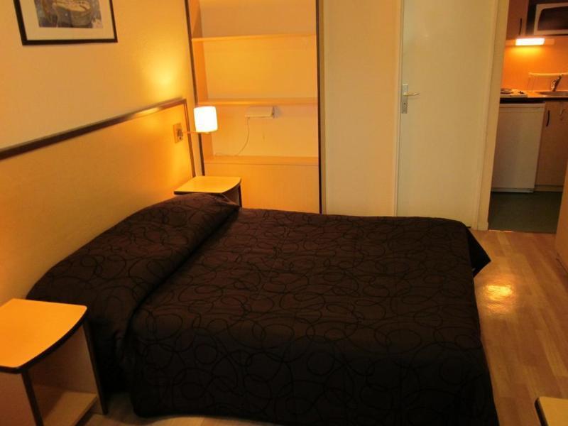 Kosy Appart'Hotel Le Champ De Mars Reims Exterior photo
